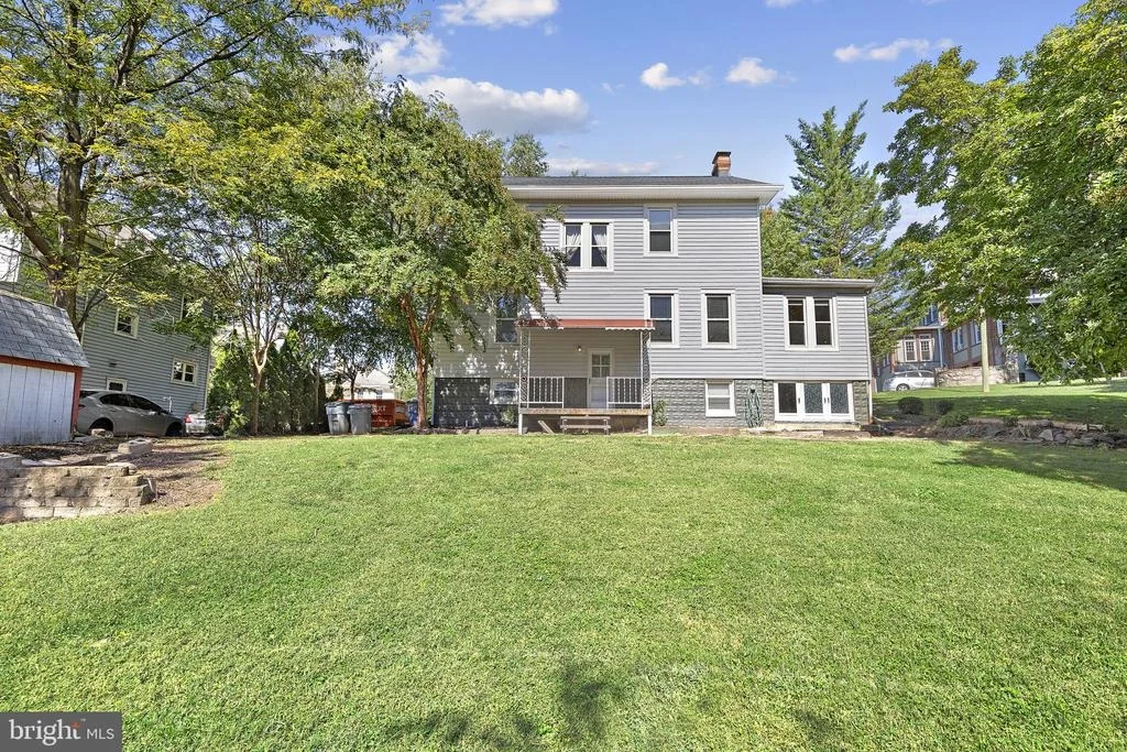 Photo of 4601 LINCOLN DRIVE