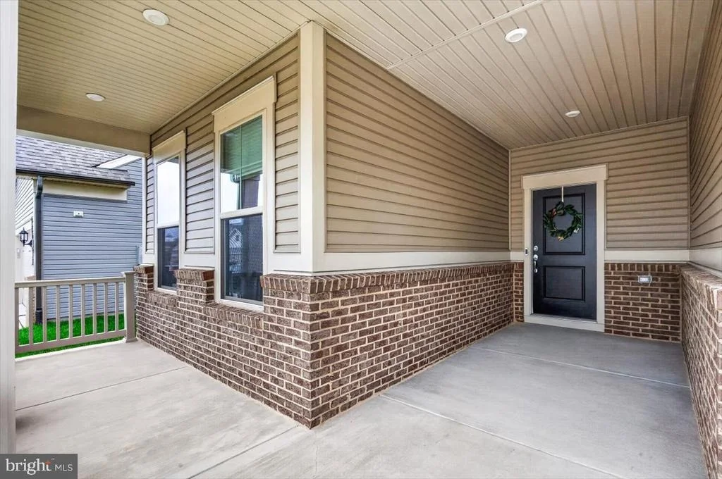 Photo of 21717 HAWKSBILL HIGH CIRCLE