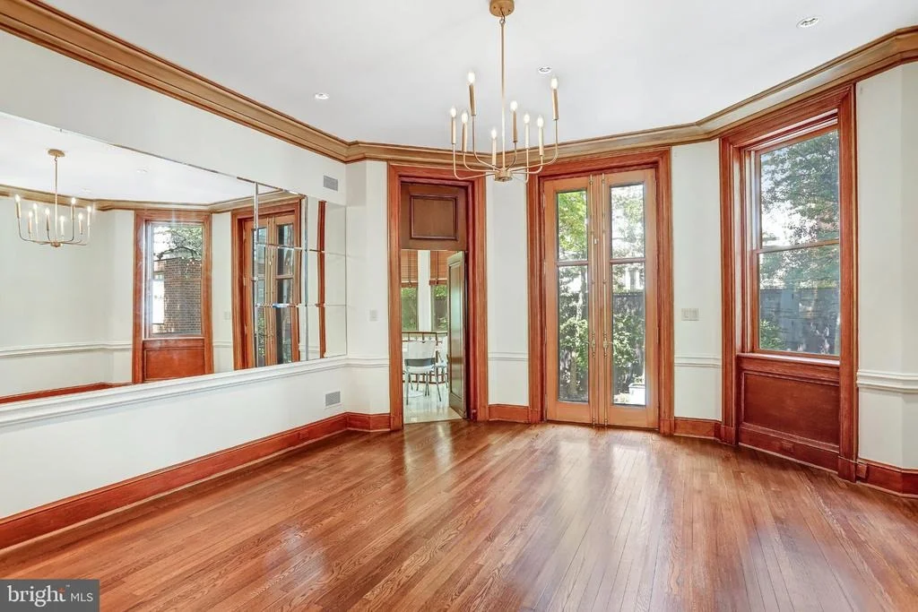 Photo of 2303 BANCROFT PLACE NW