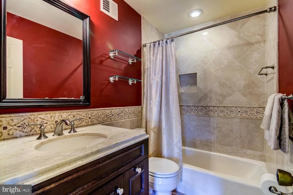 Photo of 9612 SHIPWRIGHT DRIVE