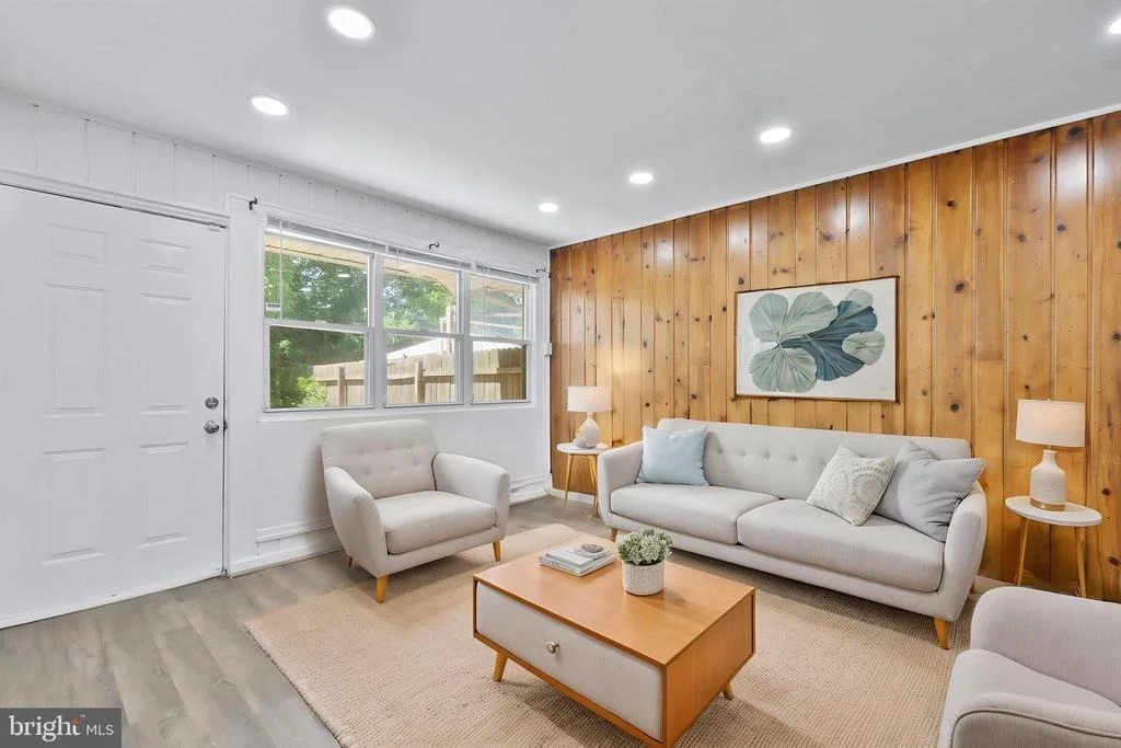 Photo of 7634 NORMANDY ROAD