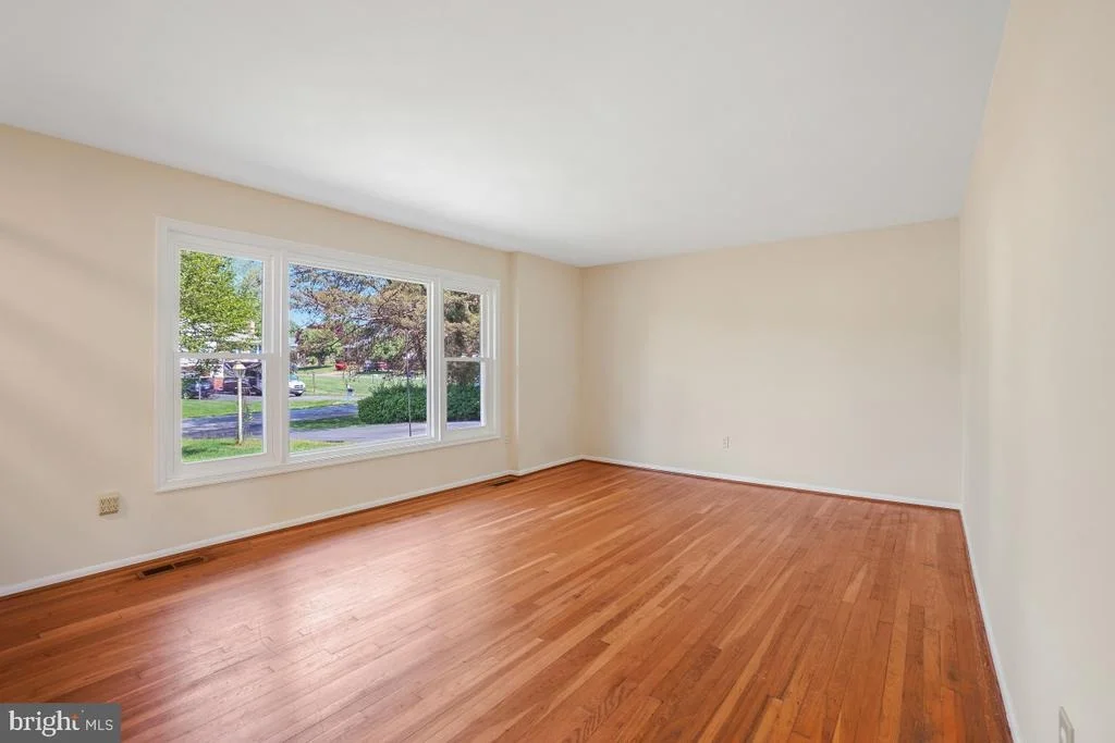 Photo of 18804 WILLOW GROVE ROAD