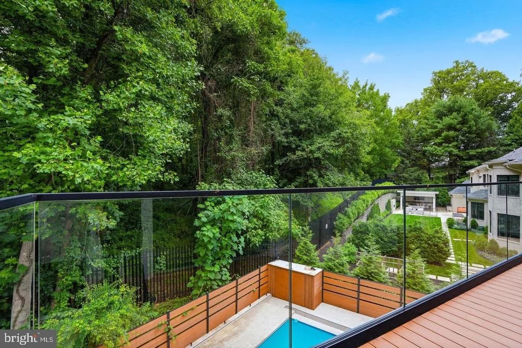 Photo of 1124 SAVILE LANE