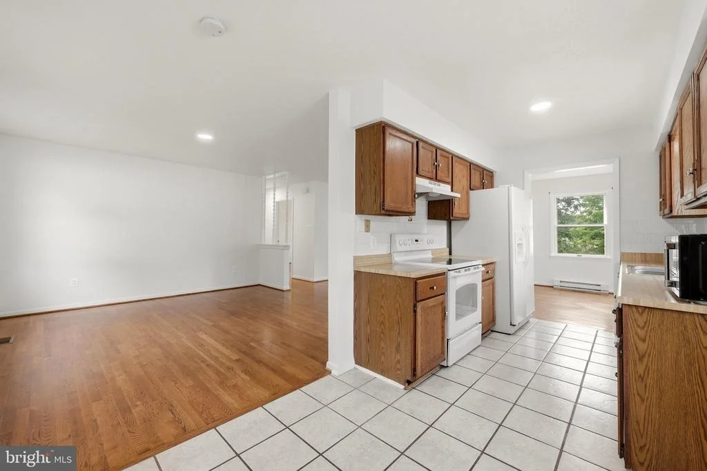 Photo of 303 HACKBERRY DRIVE
