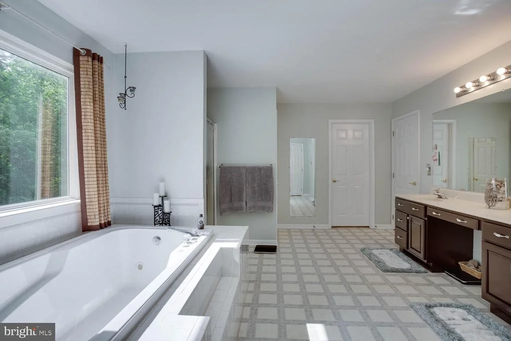 Photo of 4755 INDEPENDENCE DRIVE