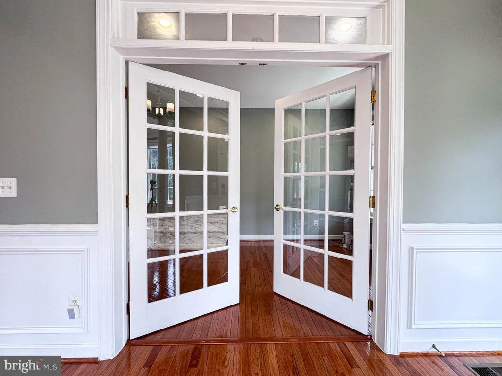 Photo of 22827 OAKGROVE ROAD