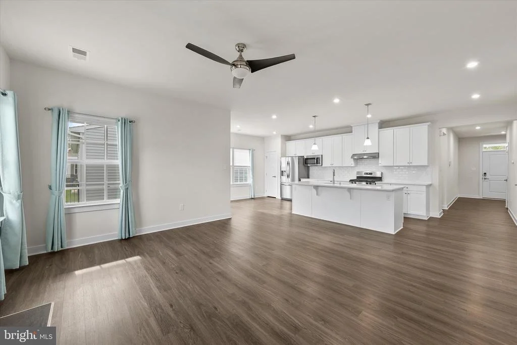Photo of 17 LUZERNE DRIVE