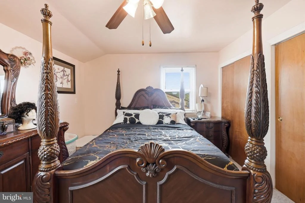 Photo of 7518 DOVER LANE