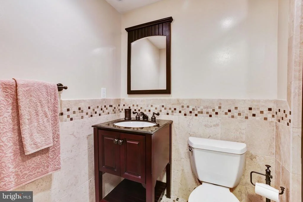 Photo of 13801 TOWN LINE ROAD