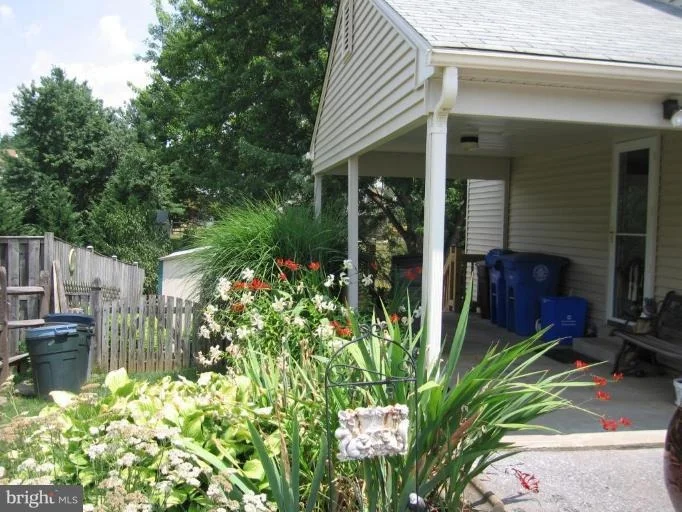 Photo of 10421 SWEEPSTAKES ROAD