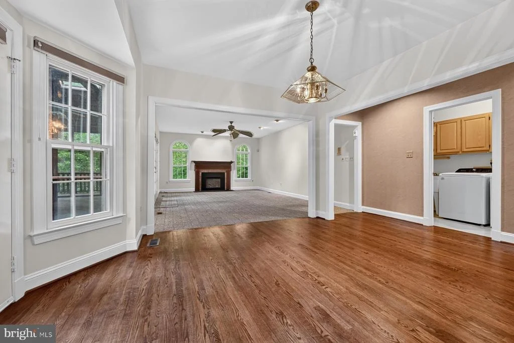 Photo of 900 MALVERN HILL DRIVE