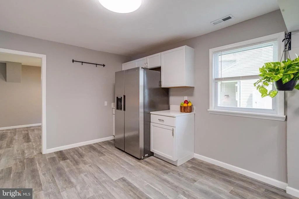 Photo of 215 GLIDER DRIVE