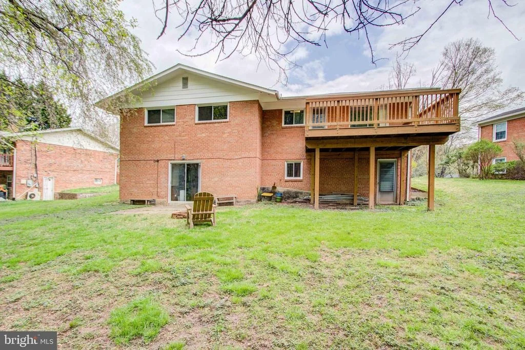 Photo of 10604 WOODSDALE DRIVE