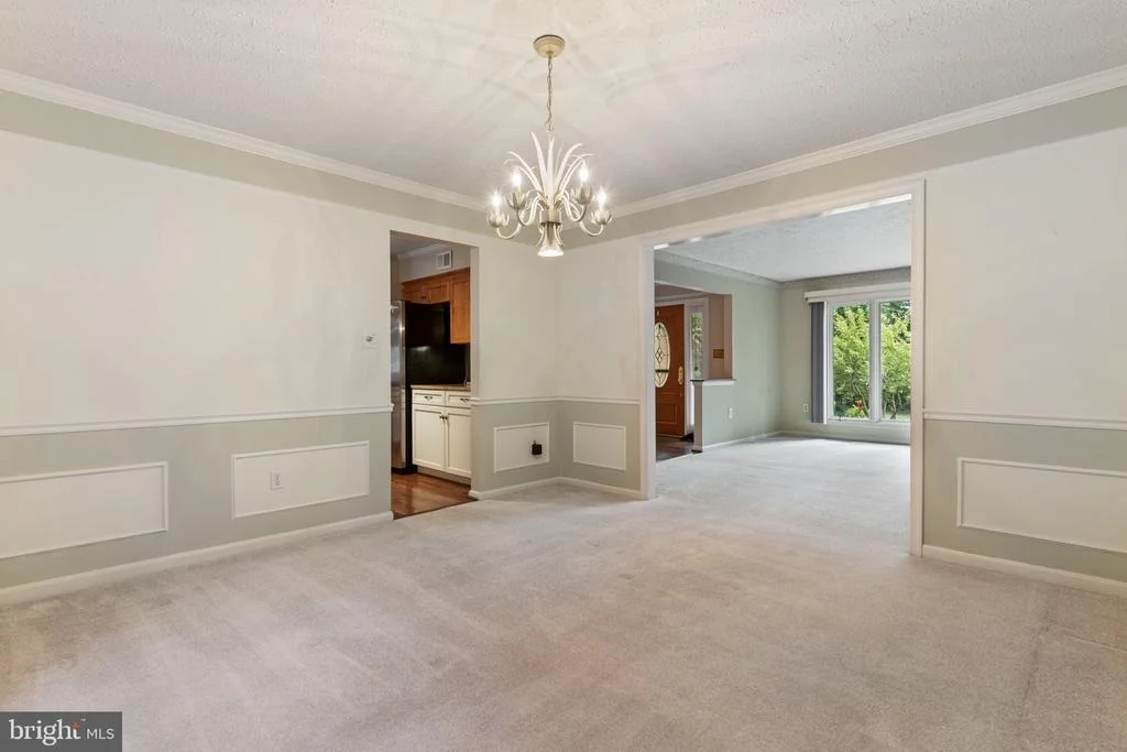 Photo of 100 ORIOLE LANE