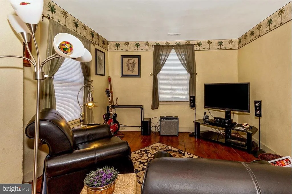 Photo of 3412 LITTLESTOWN PIKE