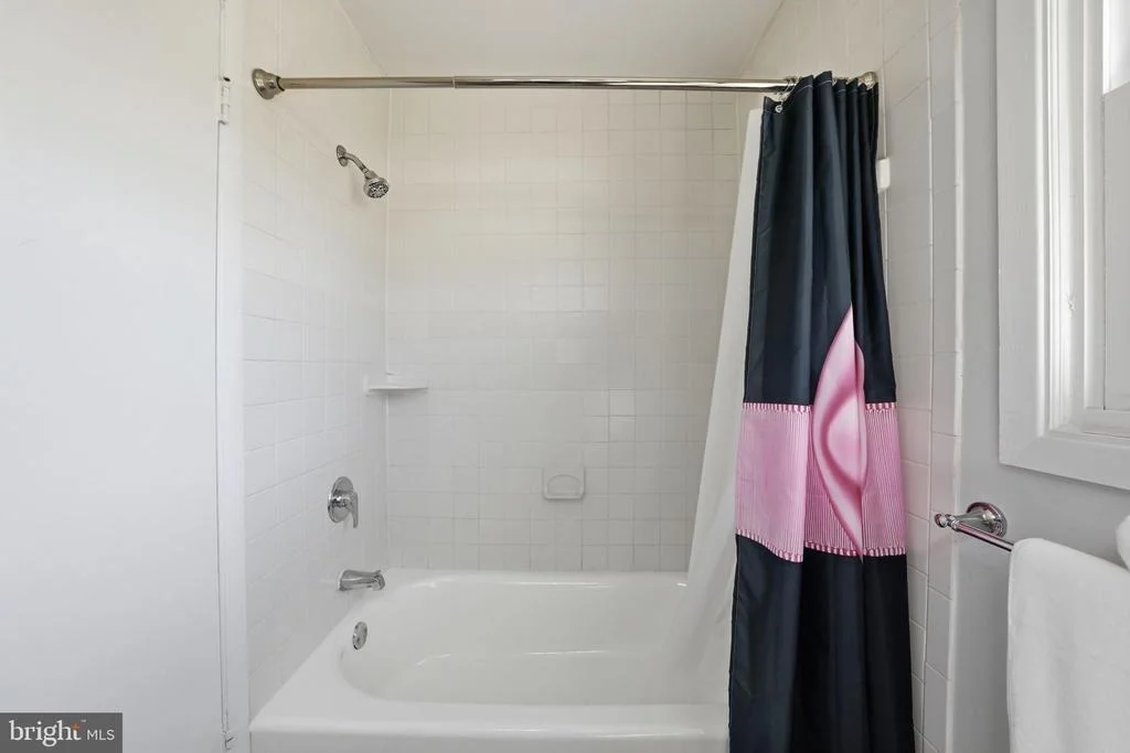 Photo of 12109 ROCKLEDGE DRIVE