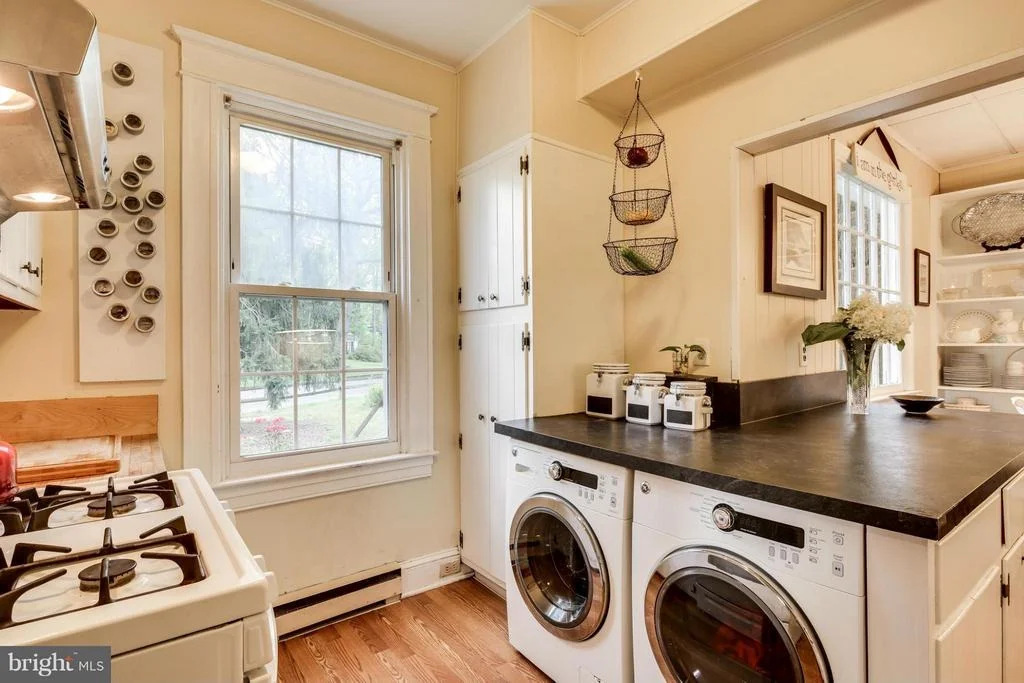 Photo of 122 OAK DRIVE