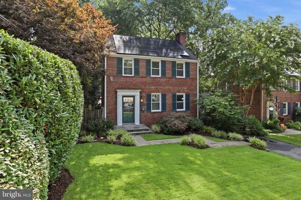 Photo of 10211 SUTHERLAND ROAD