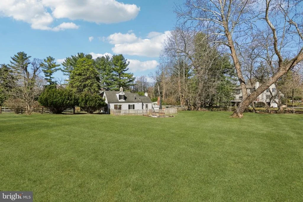 Photo of 1500 WILLOW AVENUE