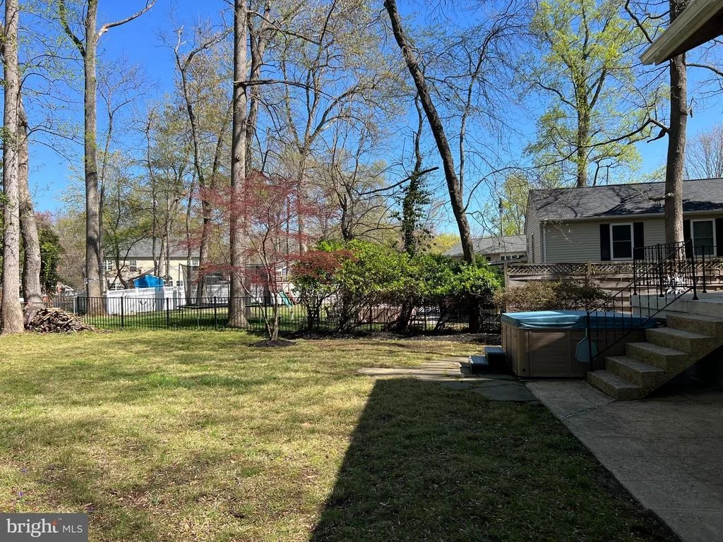 Photo of 102 OAK DRIVE