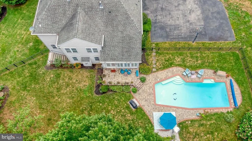 Photo of 105 BOWER LANE