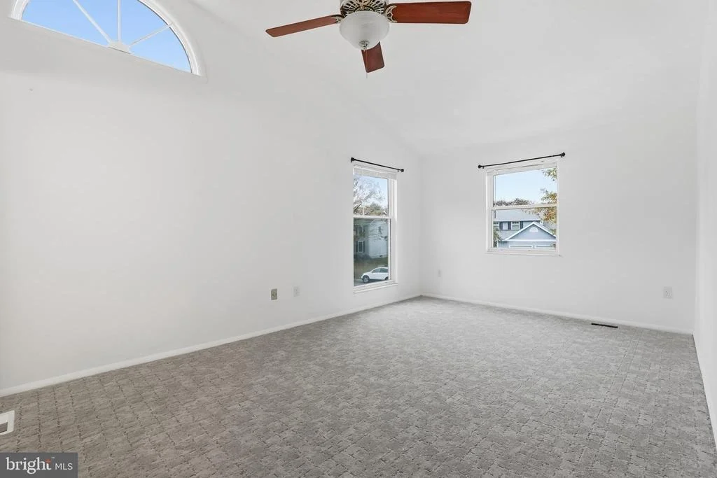 Photo of 1261 CAVENDISH DRIVE