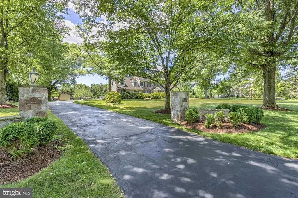 Photo of 24 MEADOW LANE