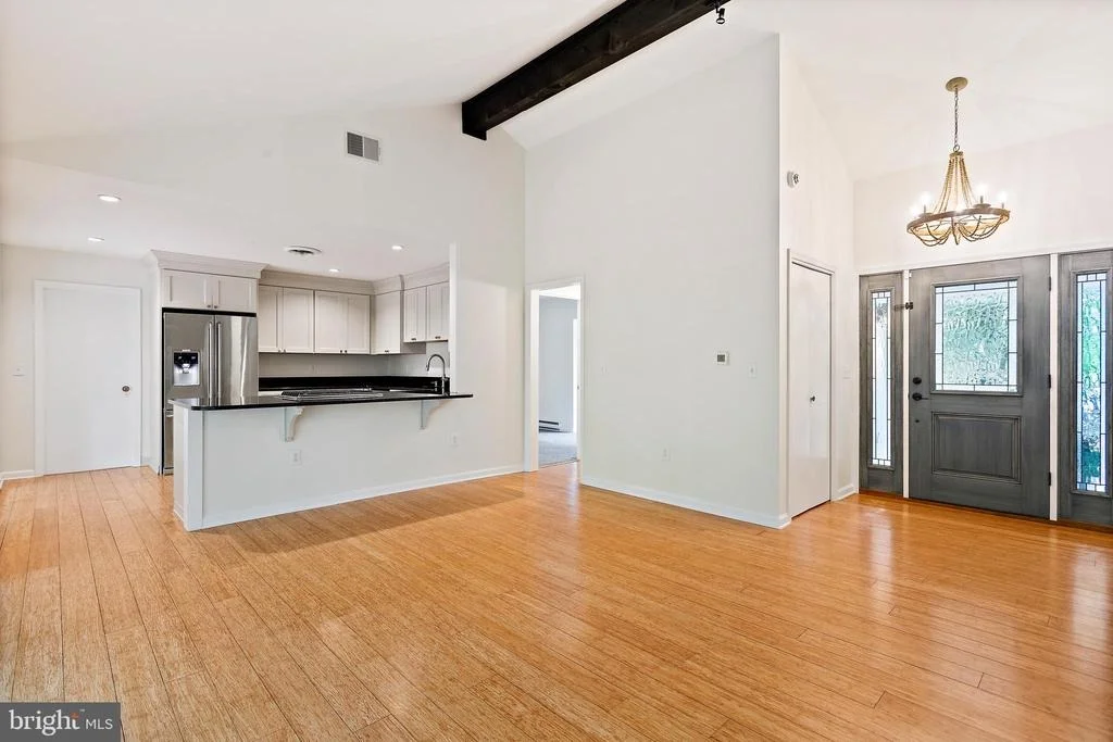 Photo of 1668 WINCHESTER ROAD