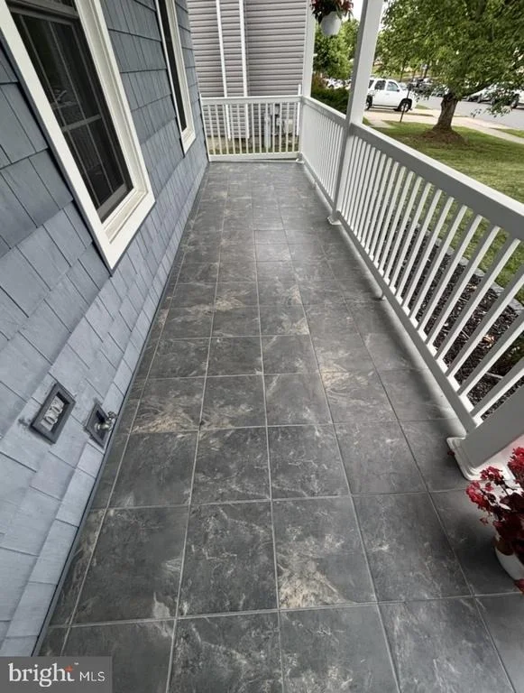 Photo of 4233 GREYS RUN CIRCLE