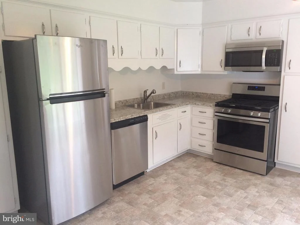 Photo of 12919 DEAN ROAD