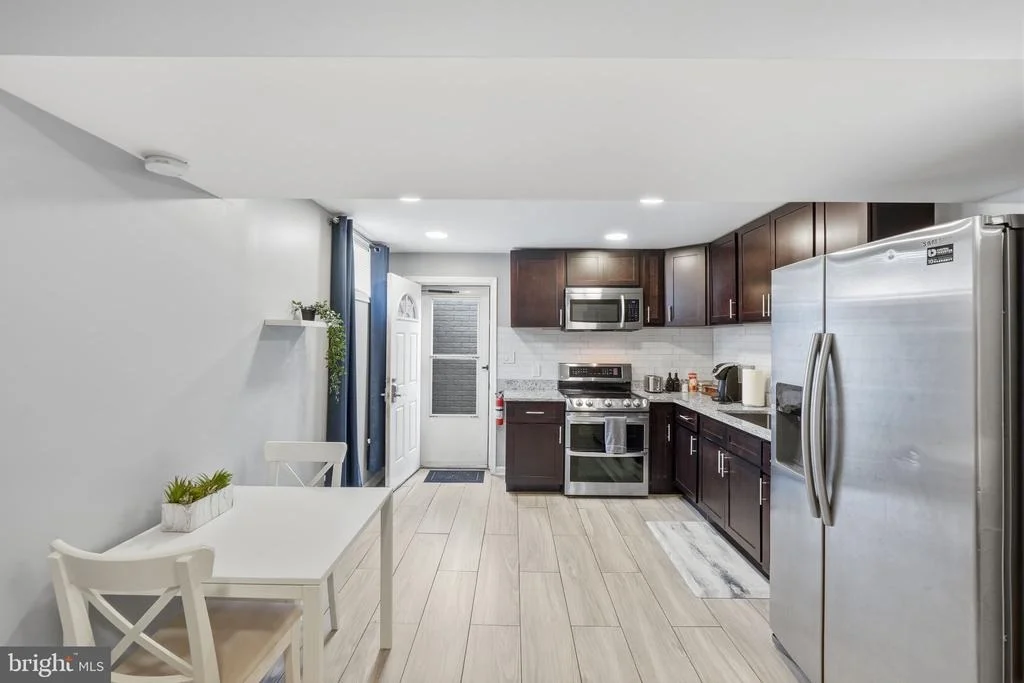 Photo of 1306 FAIRLAKES PLACE