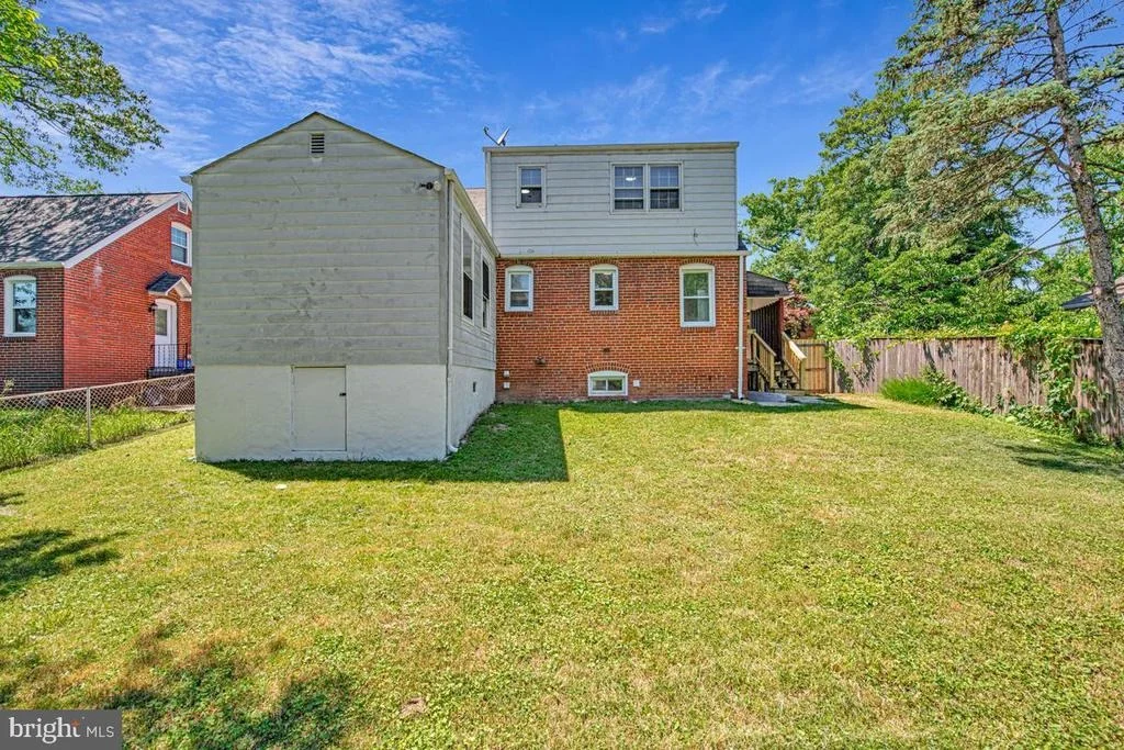 Photo of 9035 48TH PLACE