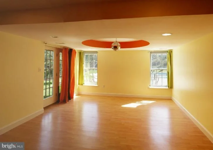 Photo of 18522 RELIANT DRIVE