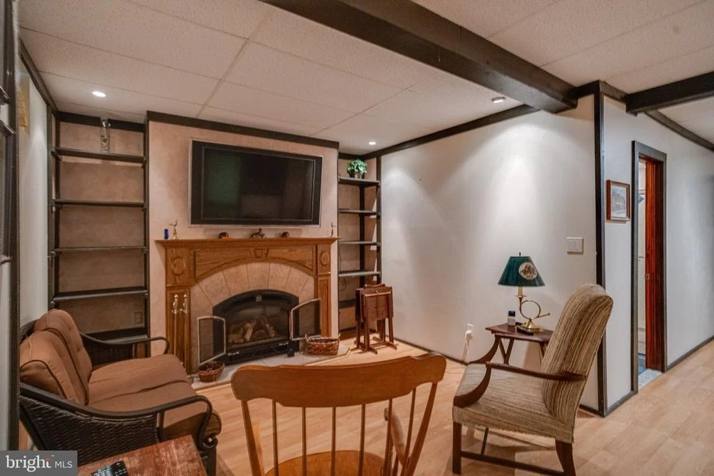 Photo of 2300 KINGS ARMS DRIVE