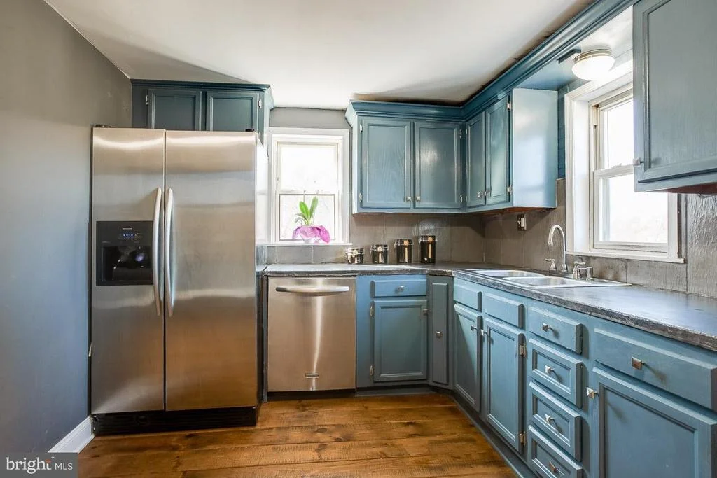 Photo of 5431 HINES ROAD