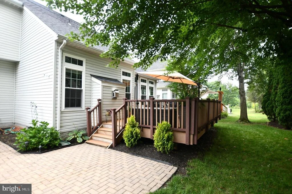 Photo of 8100 LANDFALL COURT