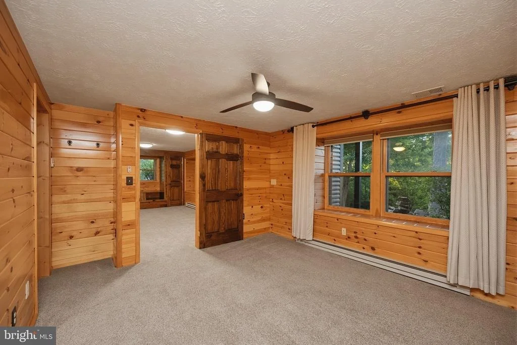 Photo of 253 GLEANINGS DRIVE