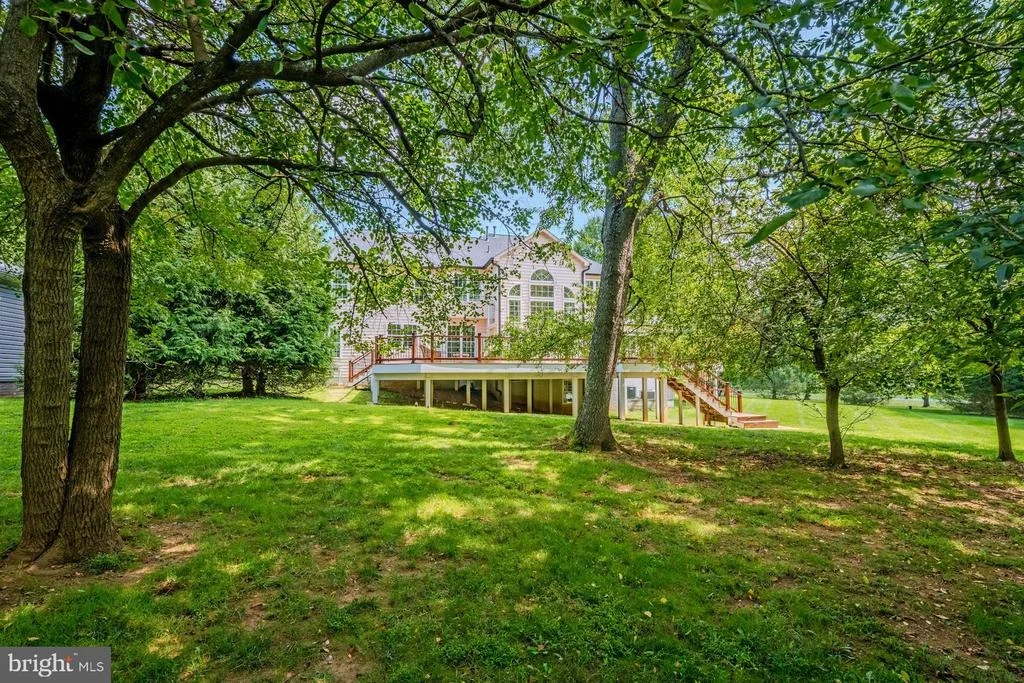 Photo of 17301 ROUNDMONT PLACE