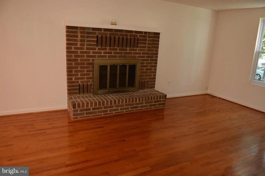 Photo of 6484 LACELIKE ROW
