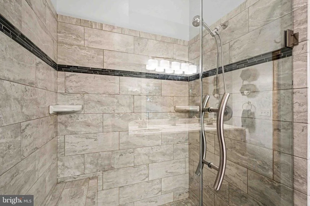 Photo of 355 MARKWOOD DRIVE