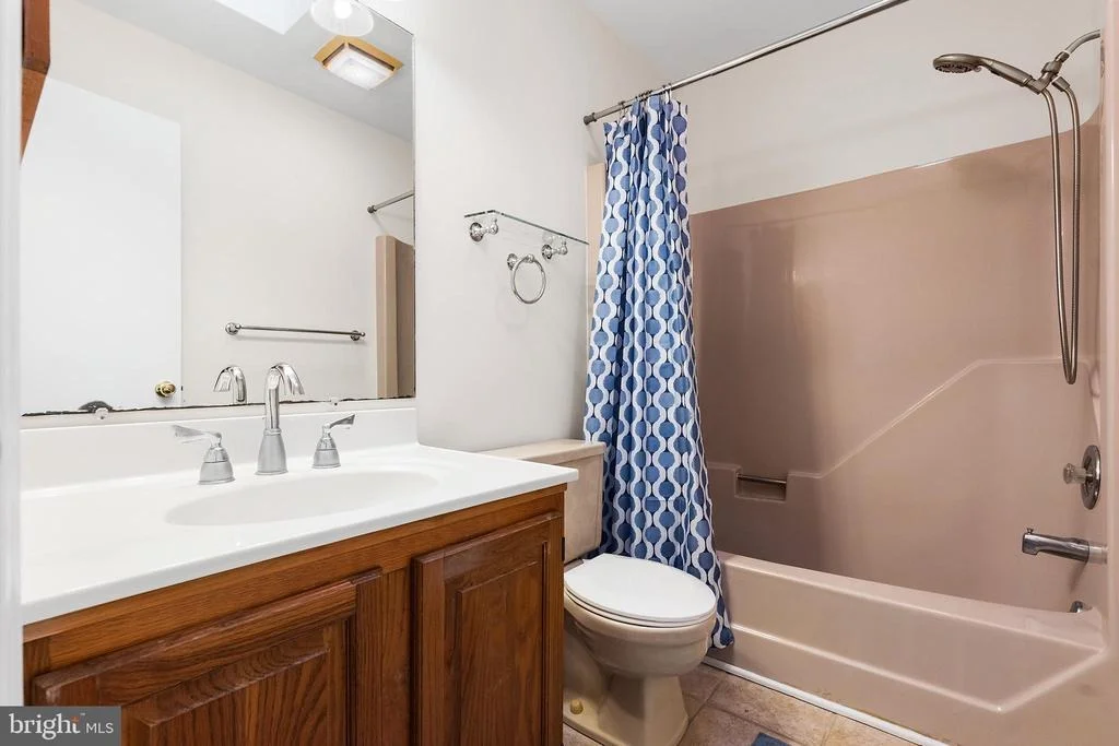 Photo of 30 SLOOP LANE