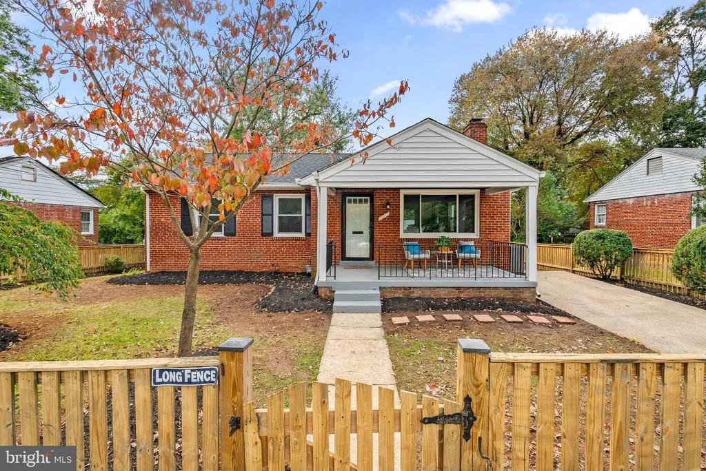Photo of 10612 DUNKIRK DRIVE