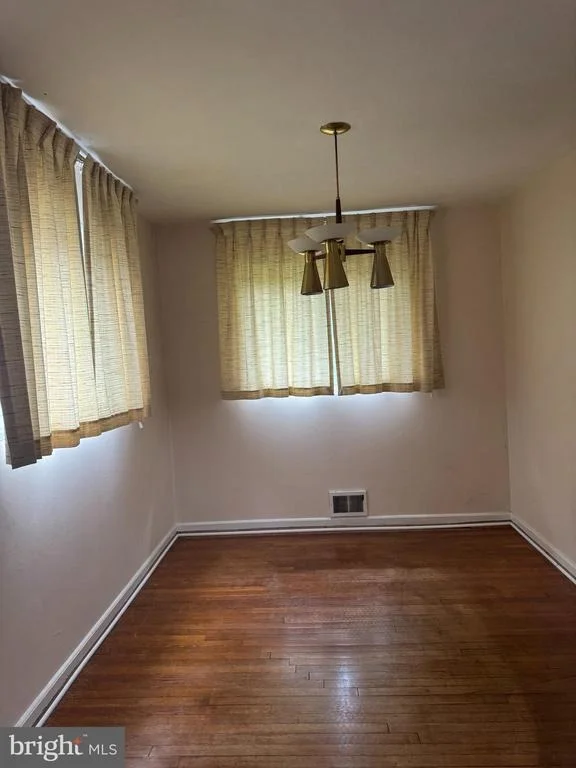 Photo of 137 FLEETWOOD TERRACE