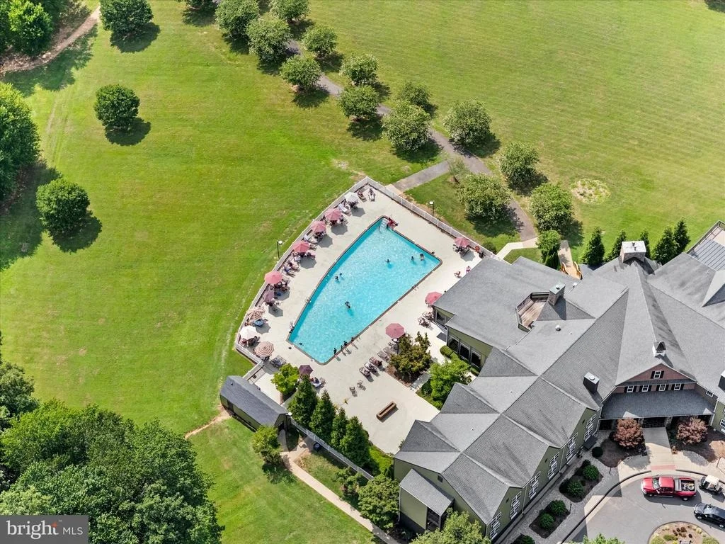 Photo of 367 PINEHURST DRIVE