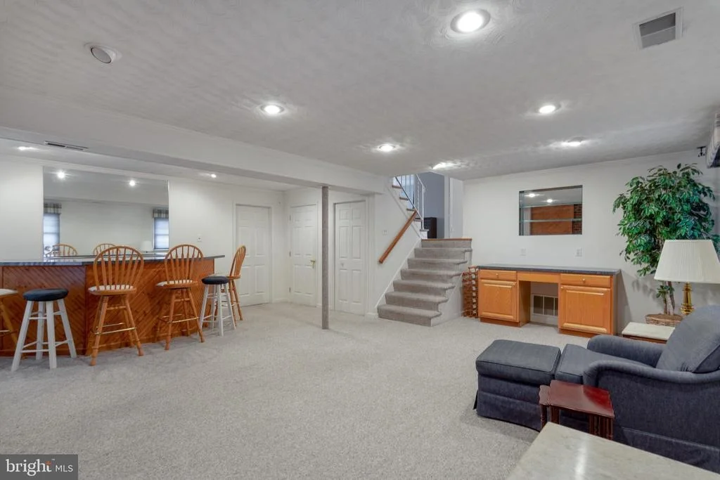 Photo of 9816 GREENVIEW LANE