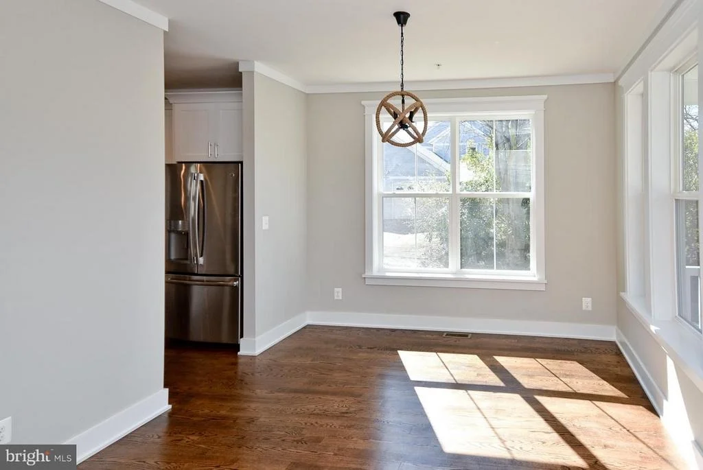 Photo of 4909 QUEENSBURY ROAD