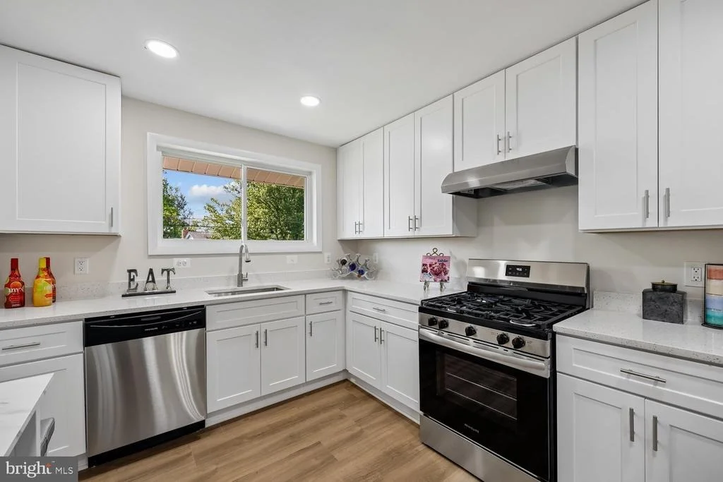Photo of 901 MALTA LANE