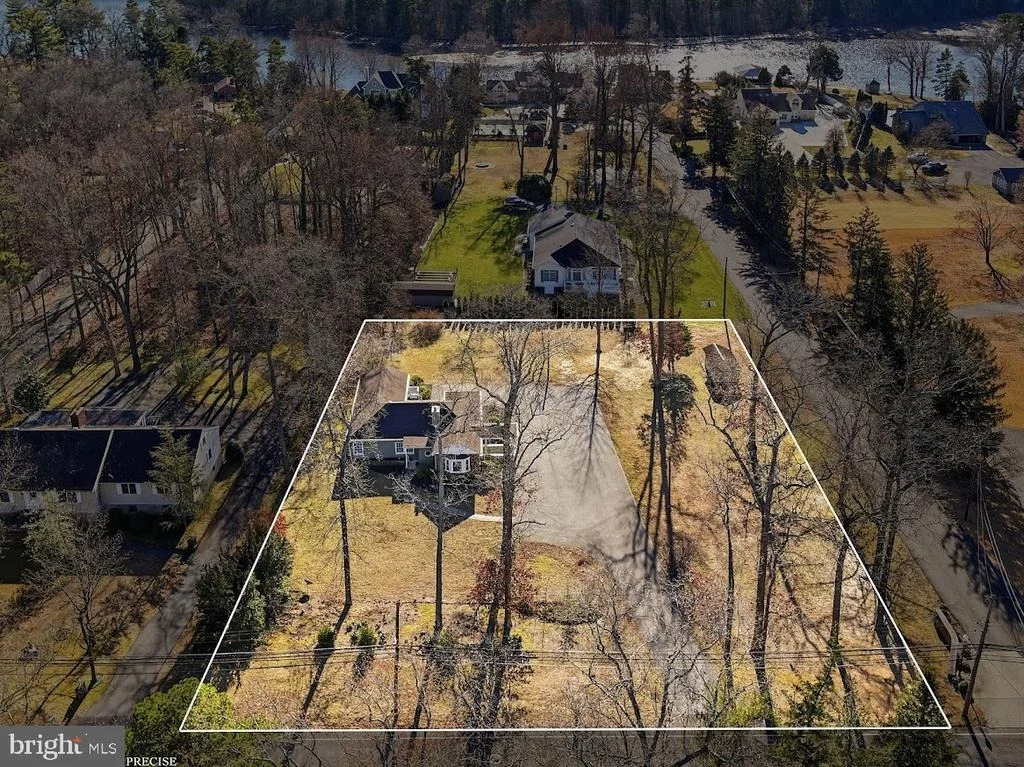 Photo of 862 CENTRAL AVENUE