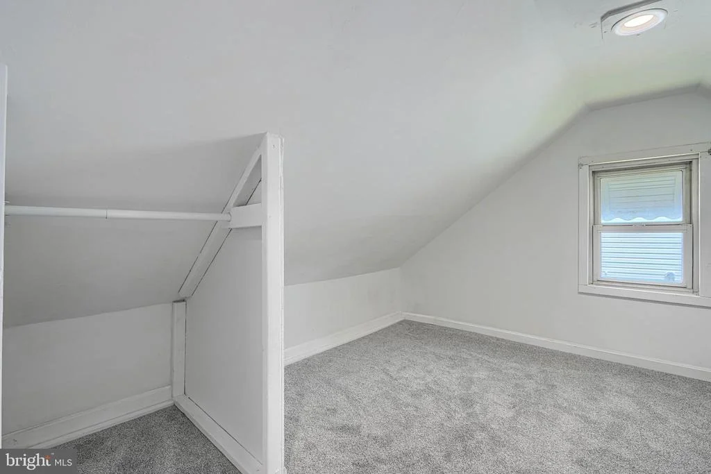 Photo of 7813 FAIRGREEN ROAD