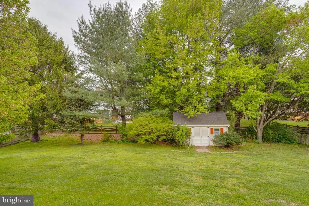 Photo of 1923 MUNSEY DRIVE